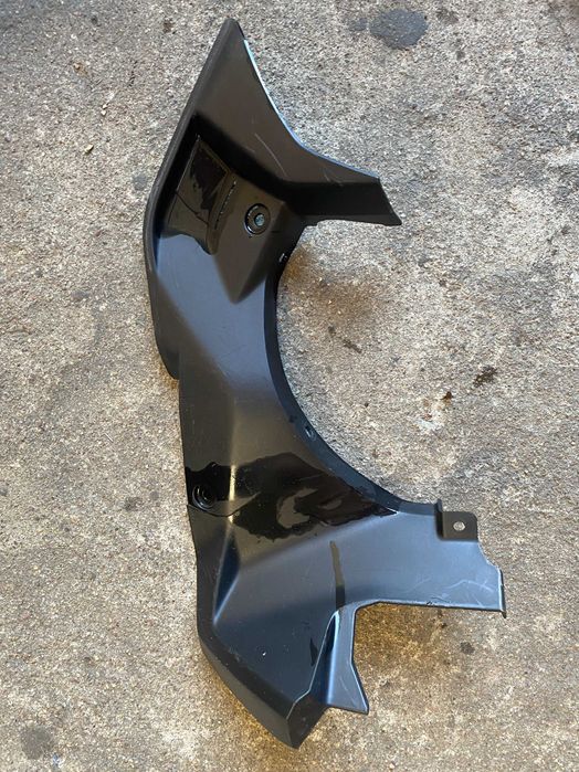 YZF-R 125 , 19-21 plastik wypełnienie osłona prawa
