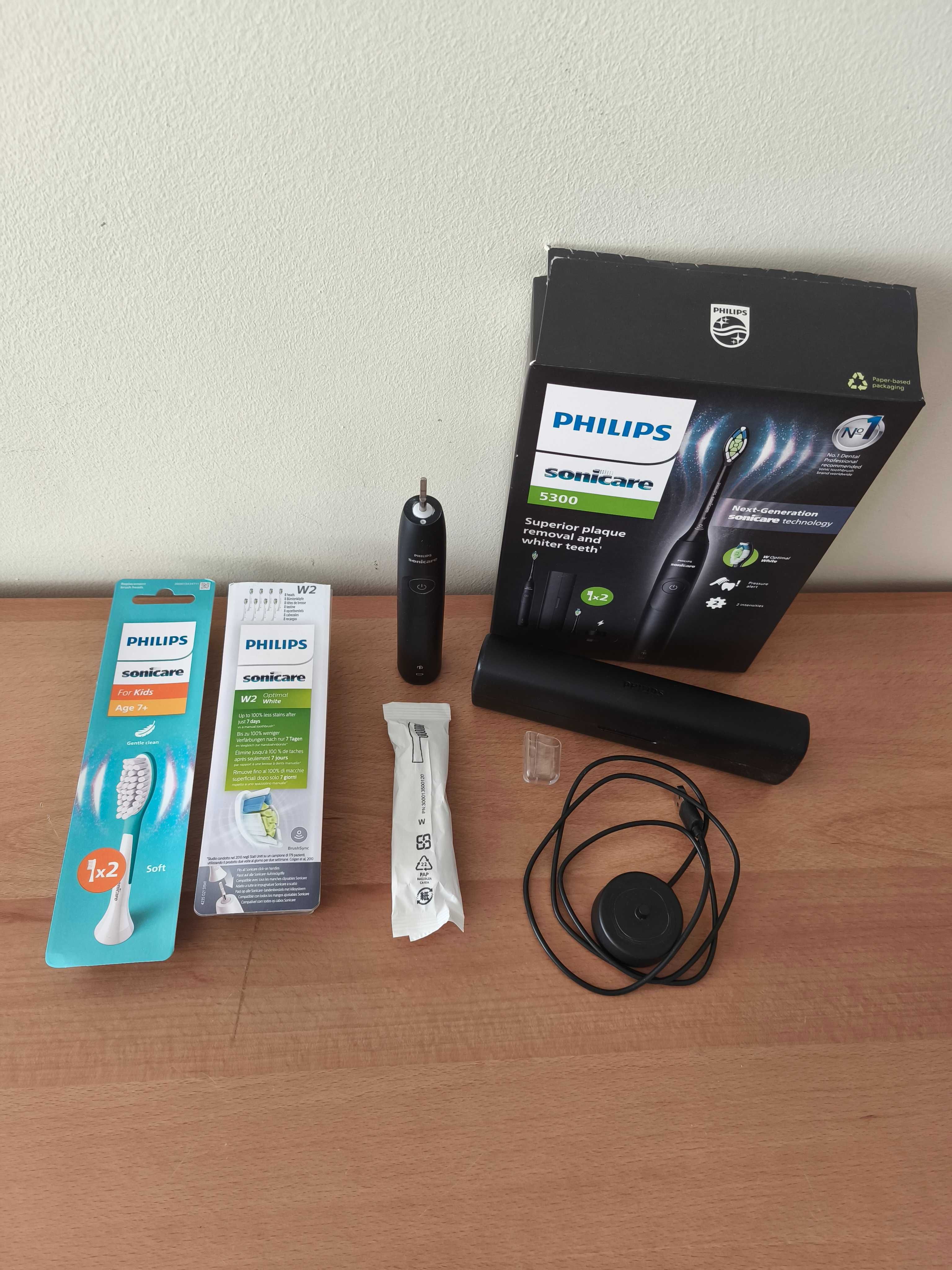 Escova de dentes recarregável Philips Sonicare 5300 + 10 cabeças