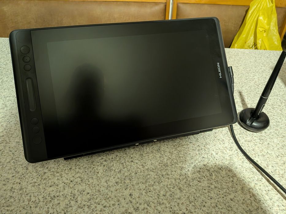Tablet graficzny Huion kamvas 13