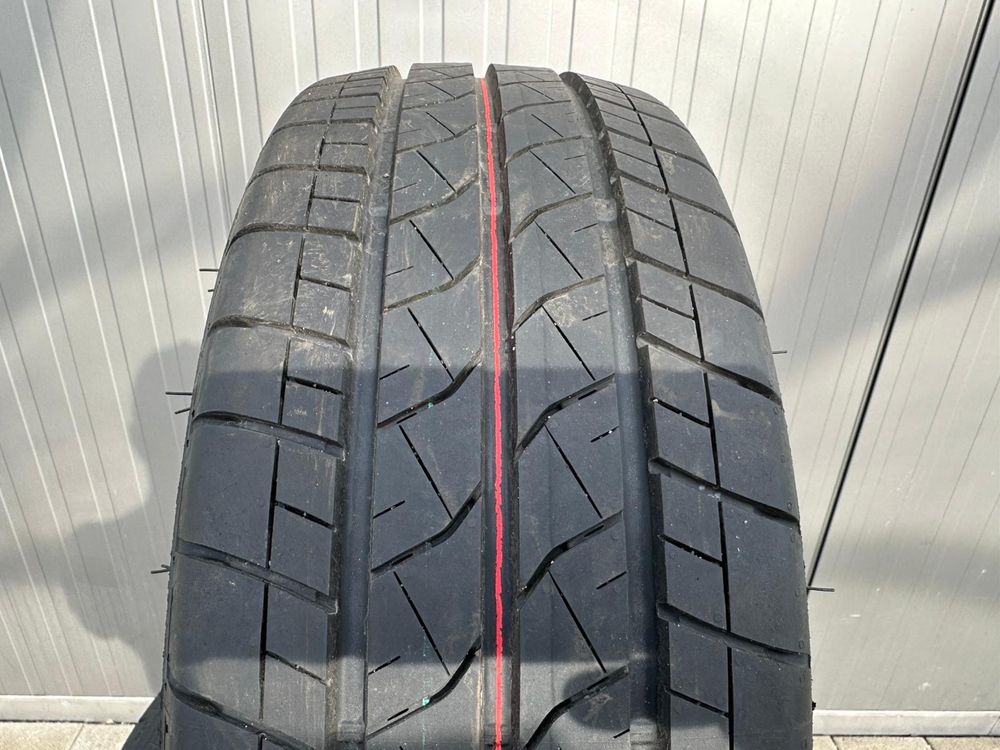 Continental Bridgestone 215/60/17 T.C.