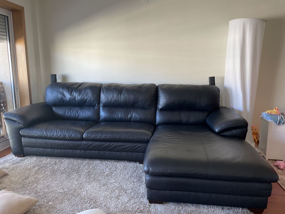 Vendo sofá chaise long preto