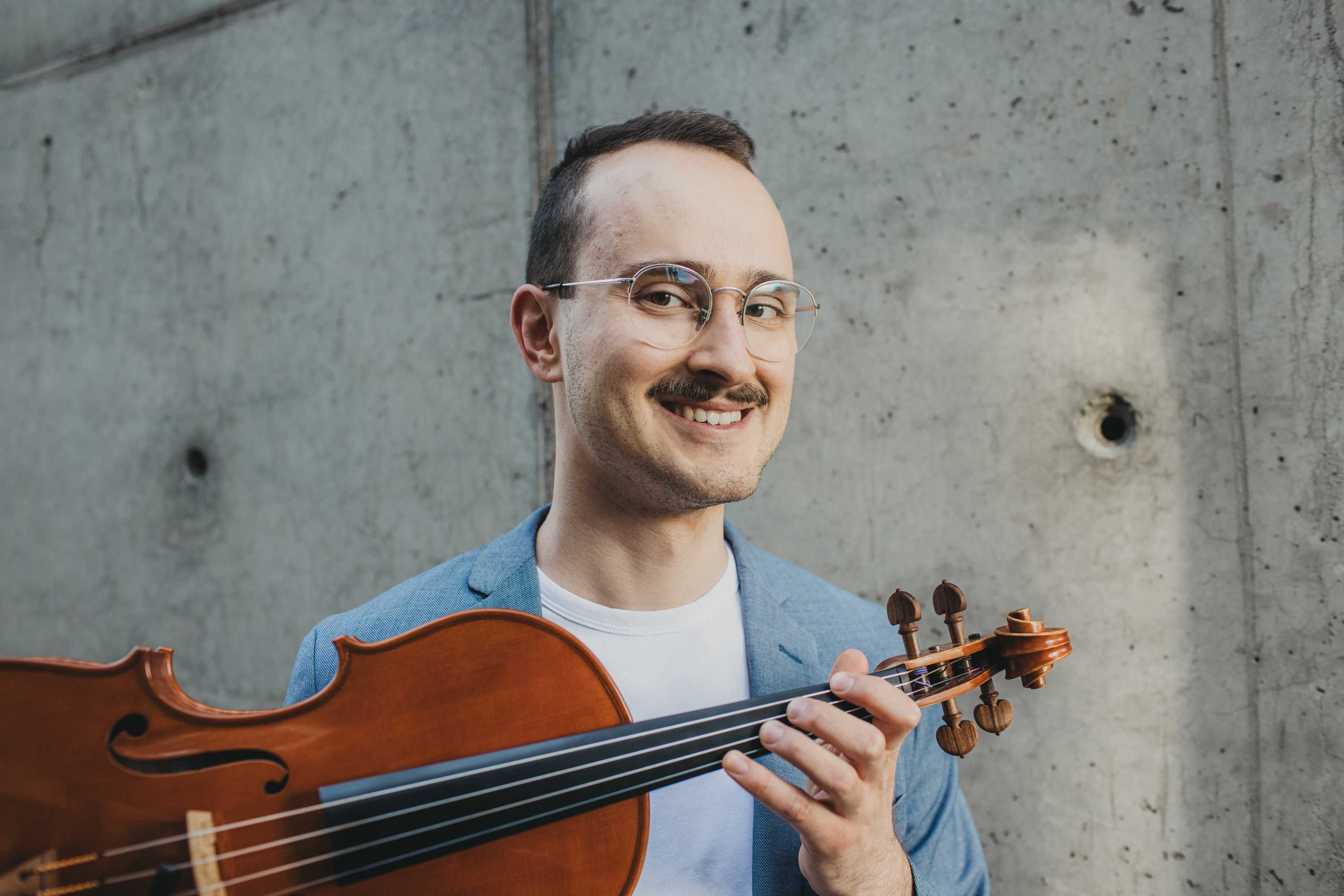 Skrzypce-Oprawa muzyczna uroczystości/ślub/pogrzeb. ArtyściFilharmonii