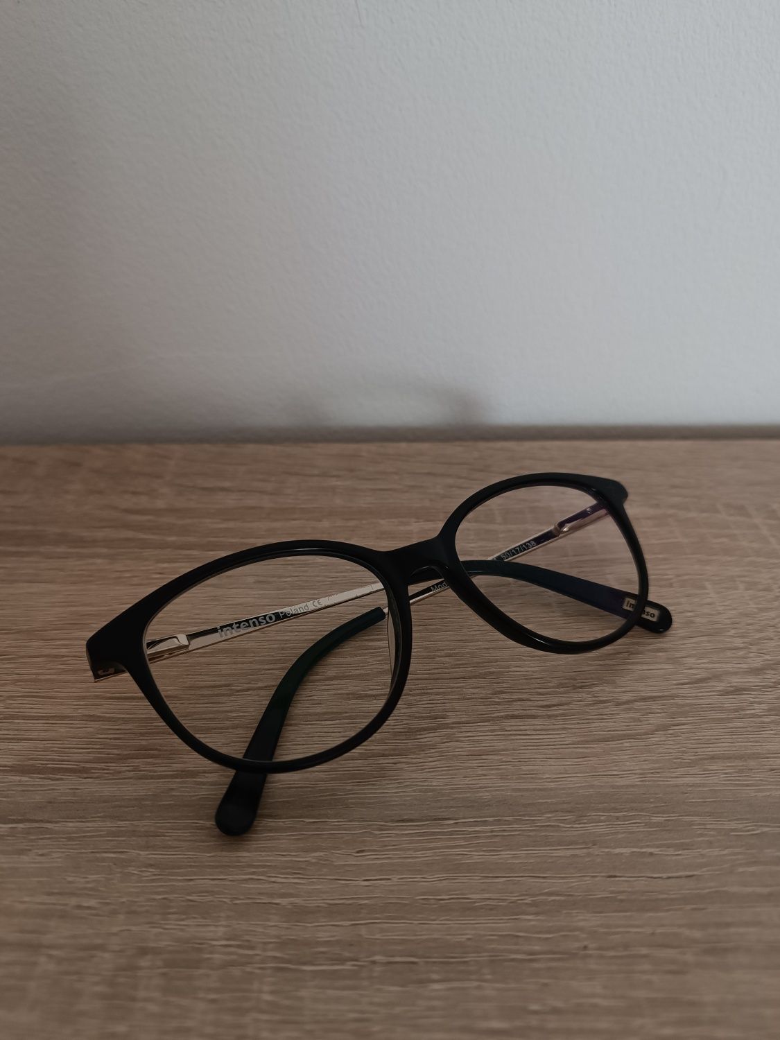 dziewczęce czarne oprawki na okulary korekcyjne