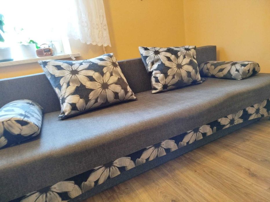 Kanapa rozkładana z funkcją spania sofa tapczan wersalka