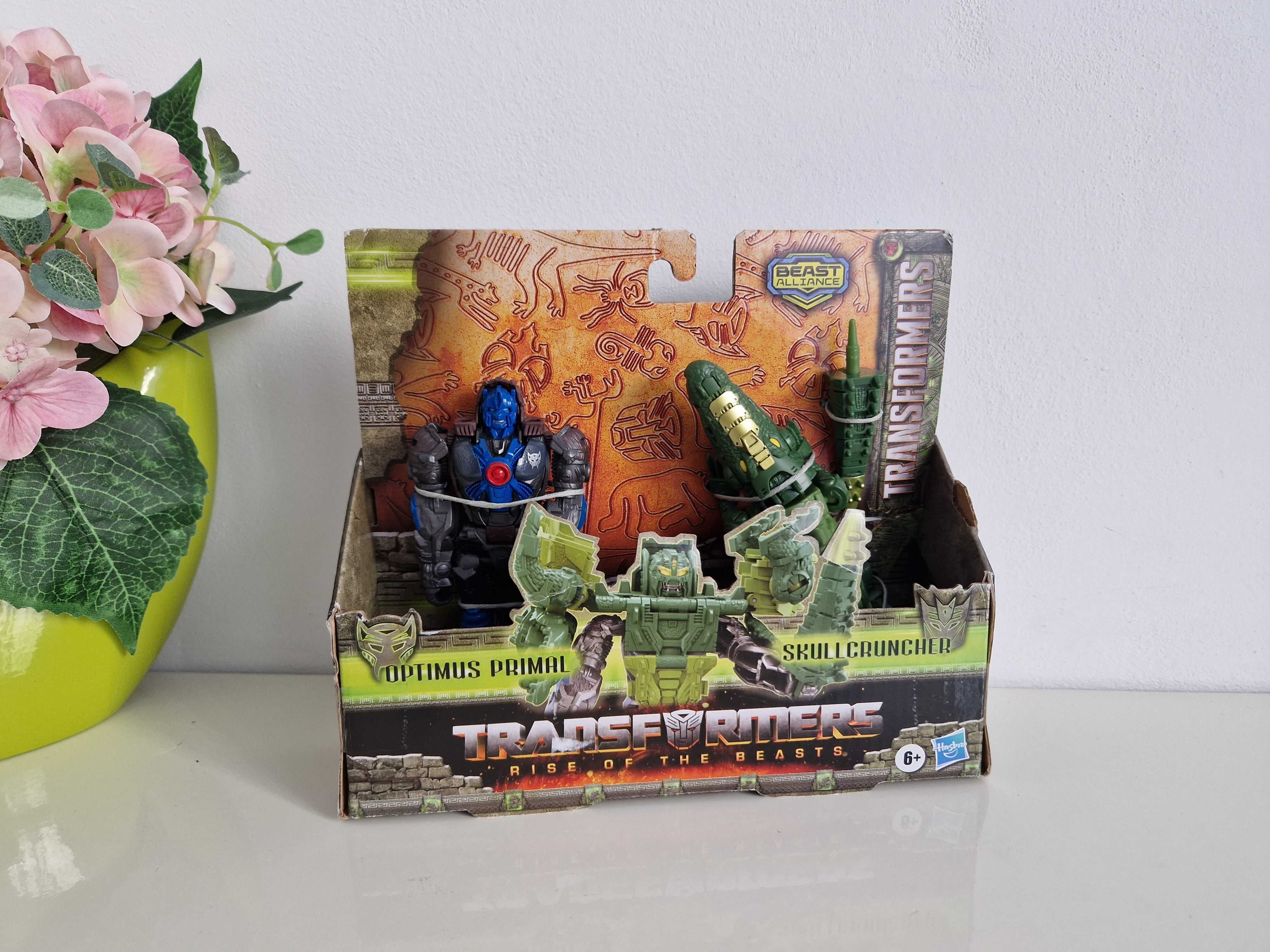 Hasbro Transformers Optimus Primal i Skullcruncher