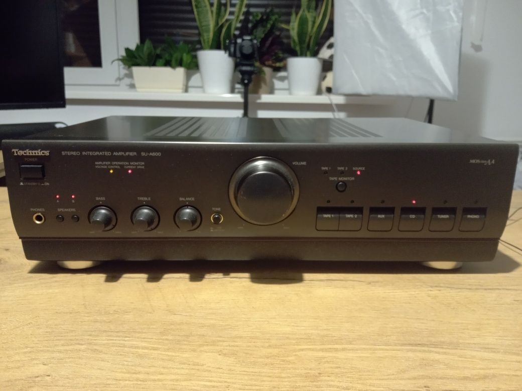 Technics SU A600