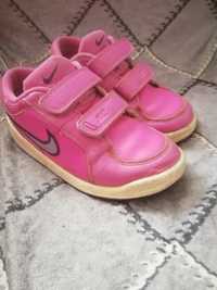 Sprzedam buty Nike 27