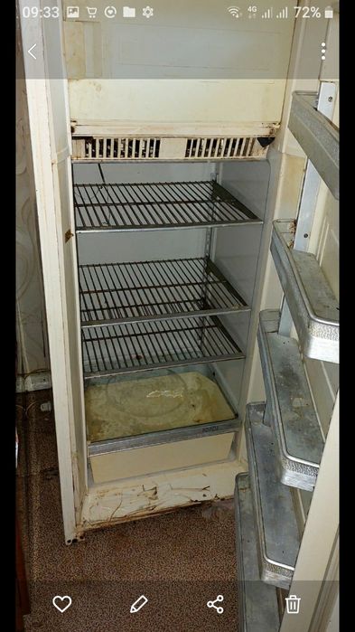 Холодильник ЗІЛ 64. Охлаждает но не морозит