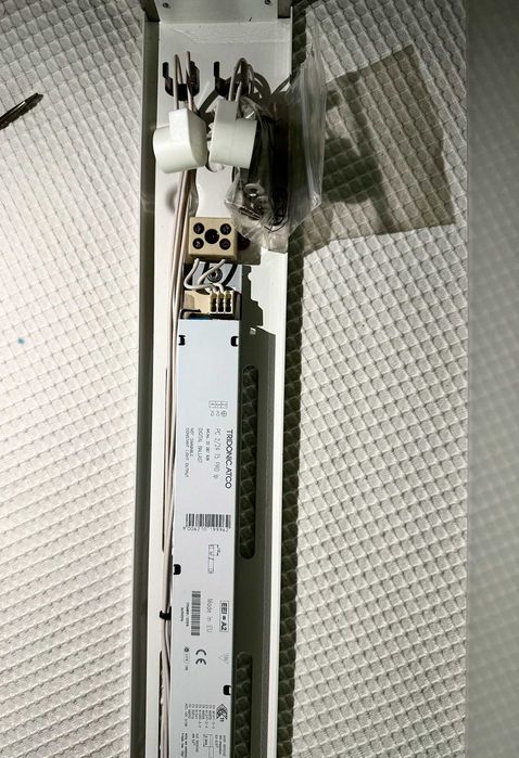 Candeeiro Parede - Carpyen - Fritiz (Kort)