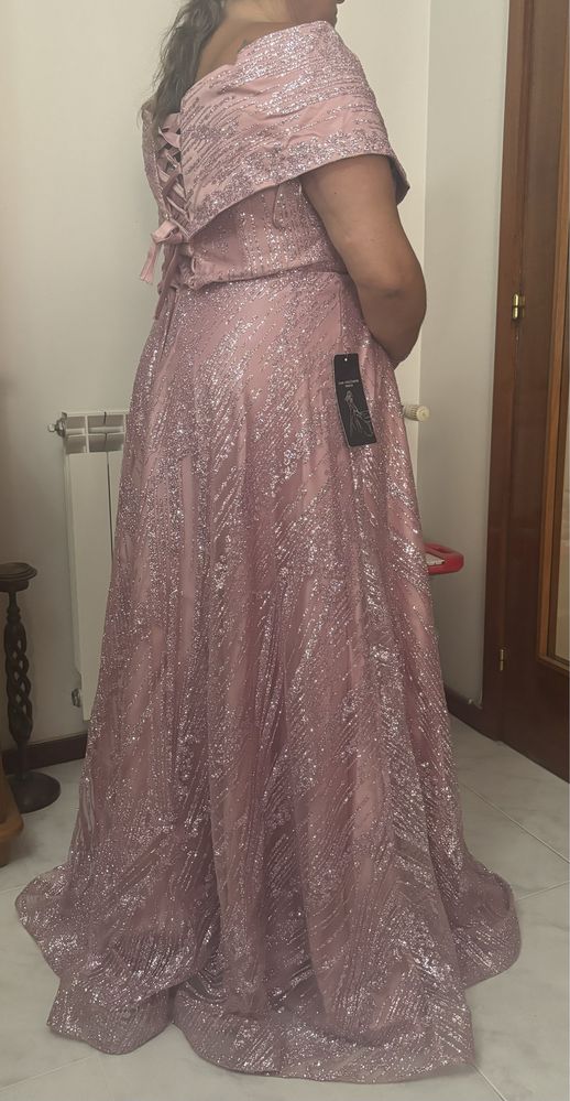 Vestido de cerimónia novo com etiqueta
