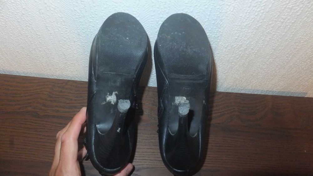 Calçado para mulher (4 pares) conjunto 40€