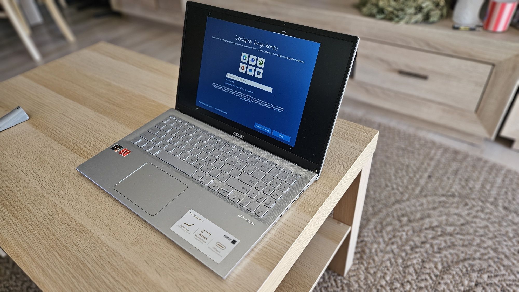 Laptop Asus Vivobook 15