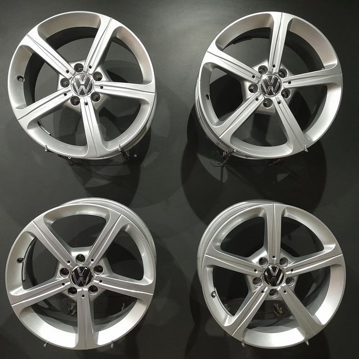 Felgi 17 5x112 VW Volkswagen Golf V VI VII Jetta Caddy (F510212-14)