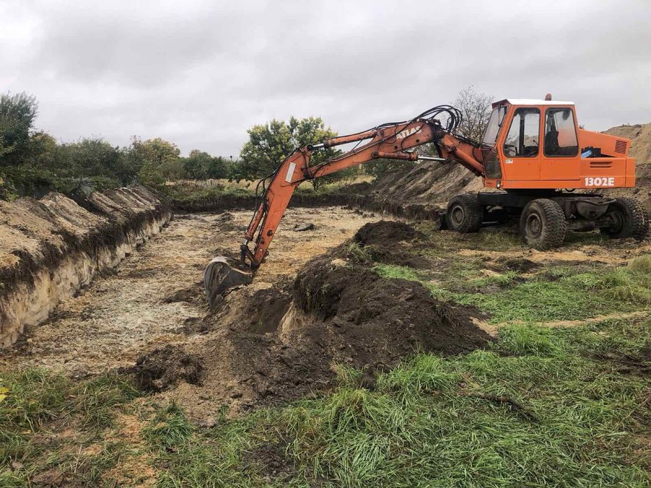 Послуги колісного Ескаватора ATLAS м.Жовква