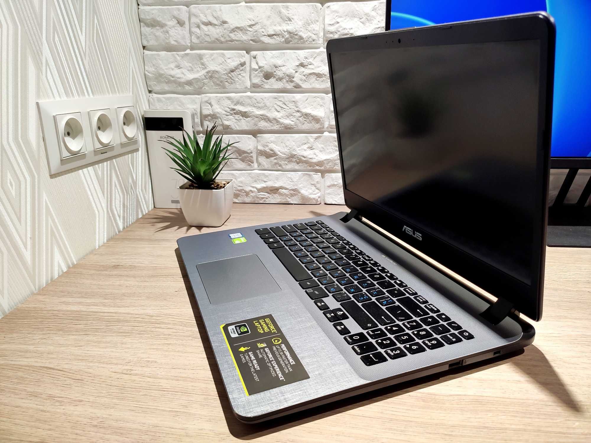 Игровой Asus 15.6 |FHD|NVIDIA|i3|DDR4|NVme m2| Отличное состояние