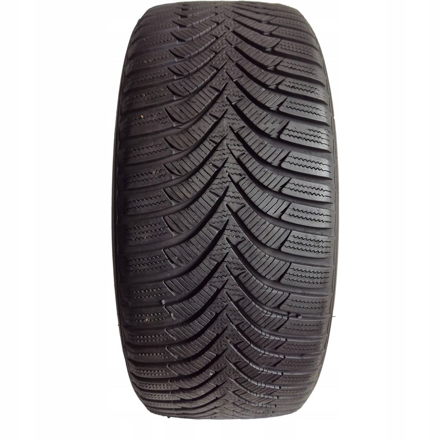 Hankook winter i*cept RS2 225/45 R17 94H 7,5 8mm 2021
