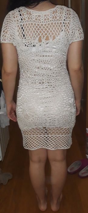 Vestido em crochet da Zara