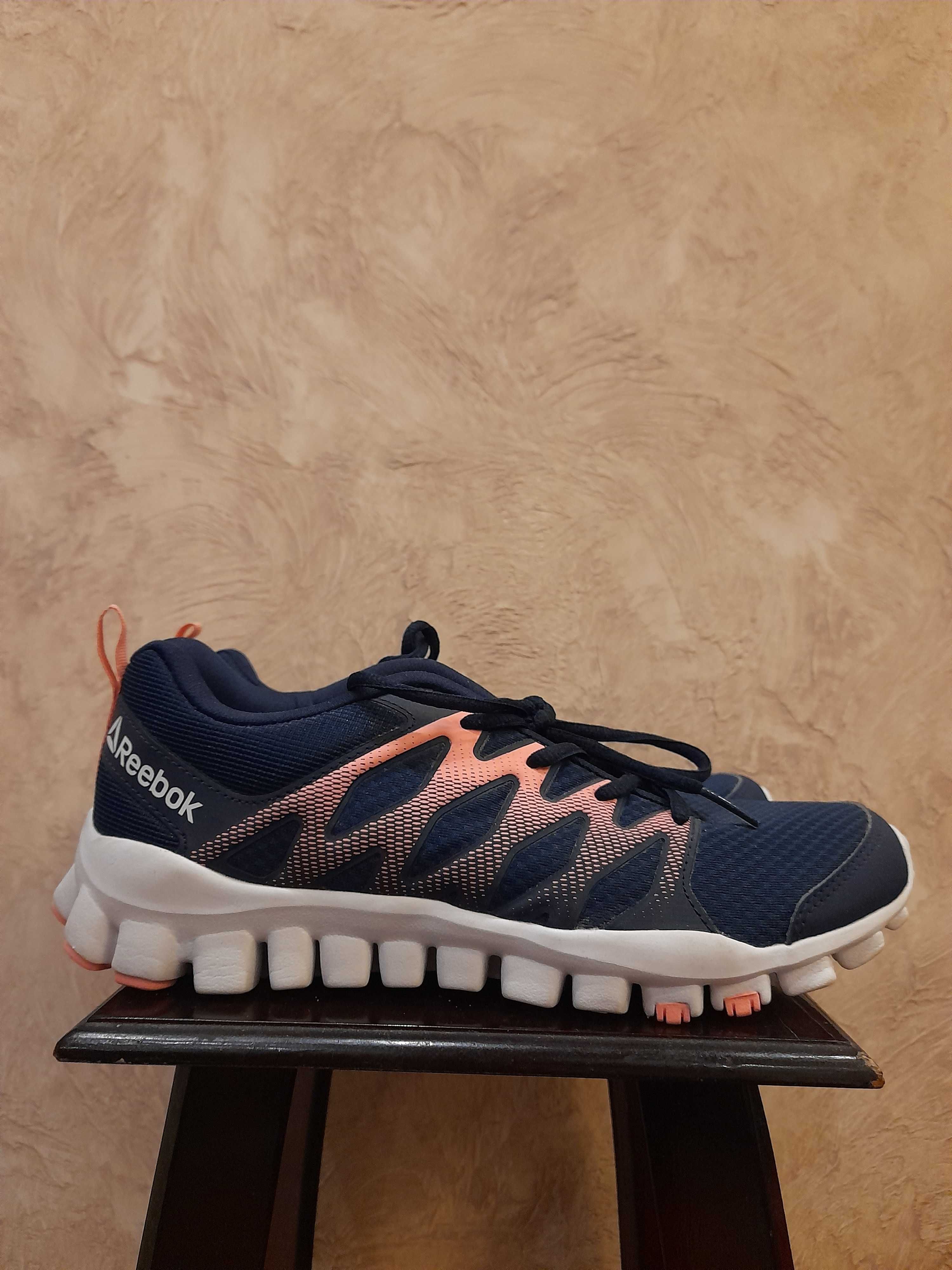 Продам кроссовки Reebok RealFlex Train 4.0 Art-BS8737 Размер 38 Оригин