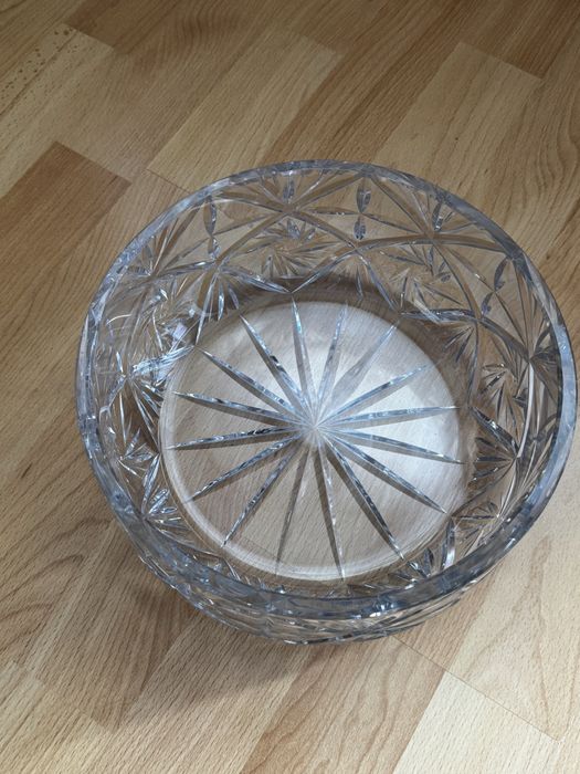 Sprzedam PRL krysztaly i porcelanę