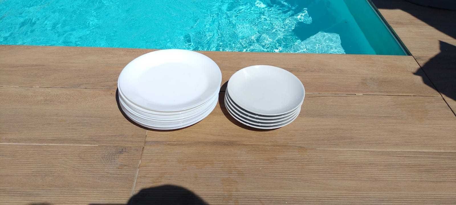 Últimas louças de restaurante