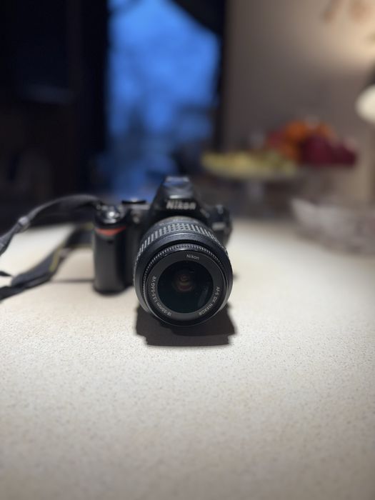 Lustrzanka Nikon d3000