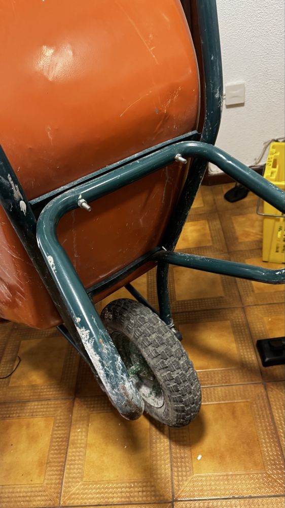 Carro / Carrinho de mão 90L