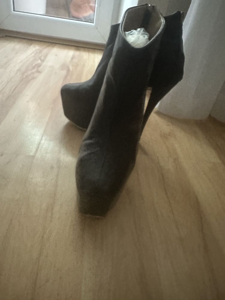 Продам ботинки бренд Zanotti