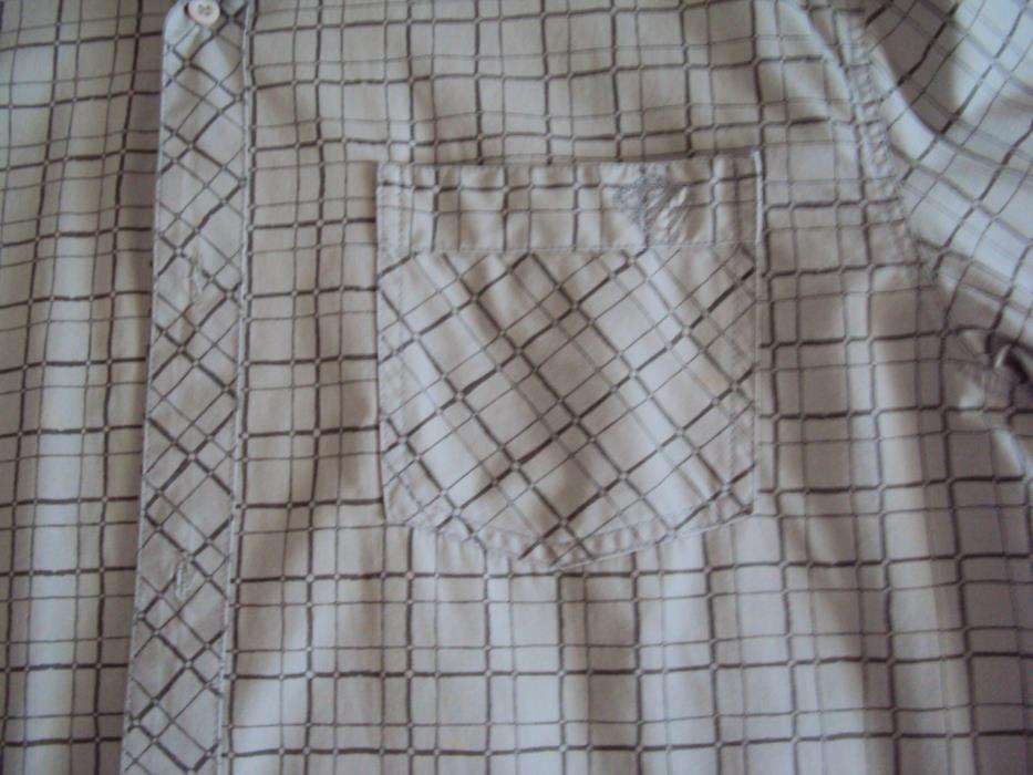 2 Camisas - C&A - Deeply