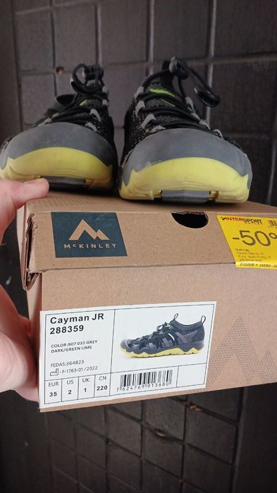 Сандалі McKinley Cayman р. 35 та 36 р