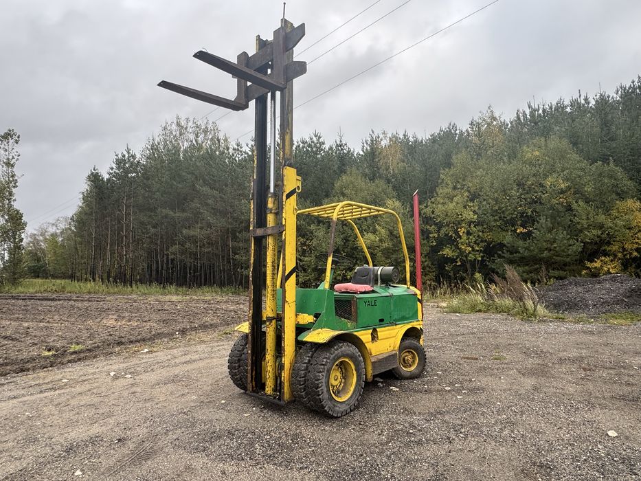Wózek widłowy YALE benzynowy