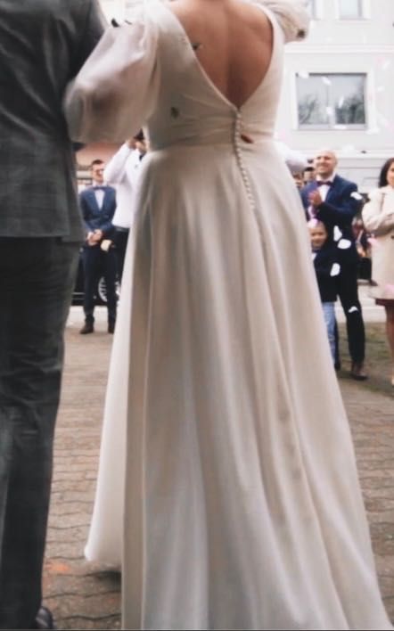 Kopertowa suknia ślubna z długimi rękawami Sincerity 44264