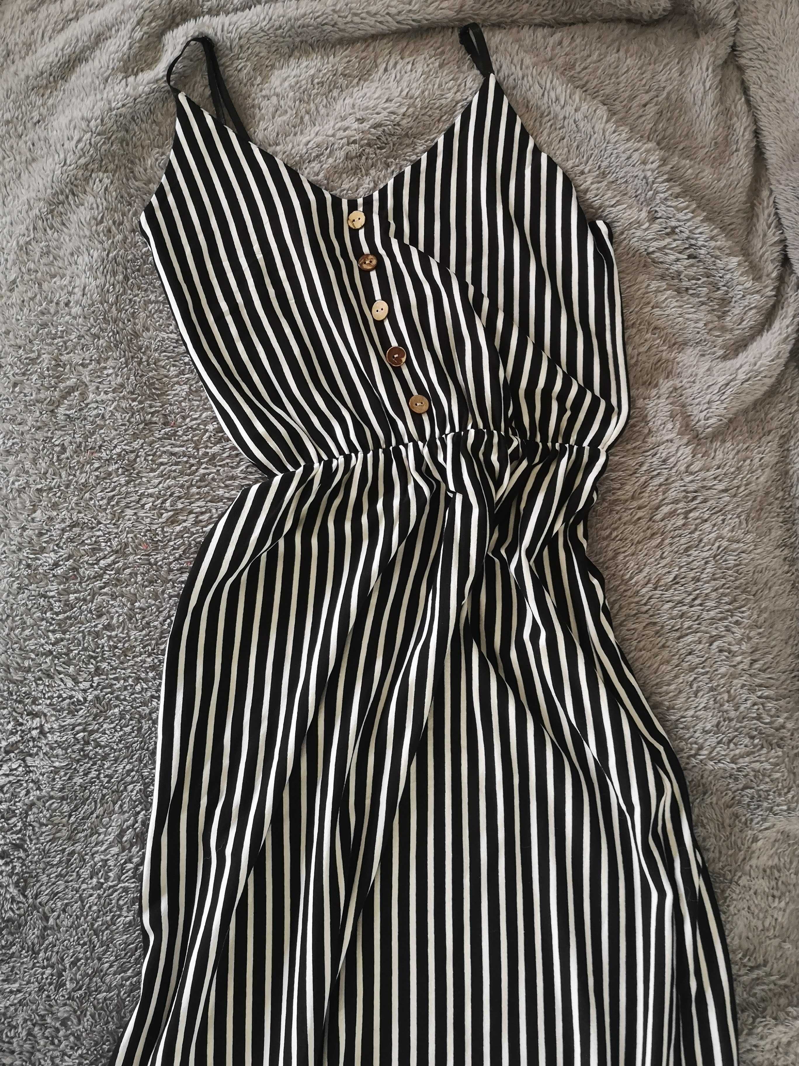 Sukienka maxi w paski