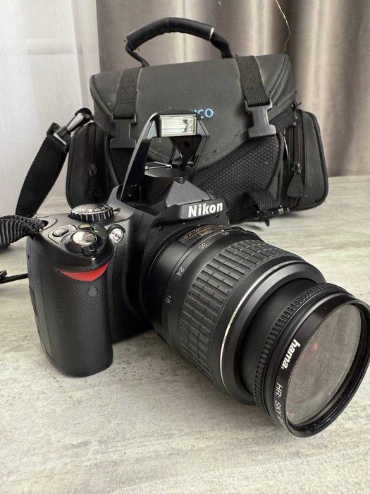 Nikon D40x з об'єктивом 18-55mm VR