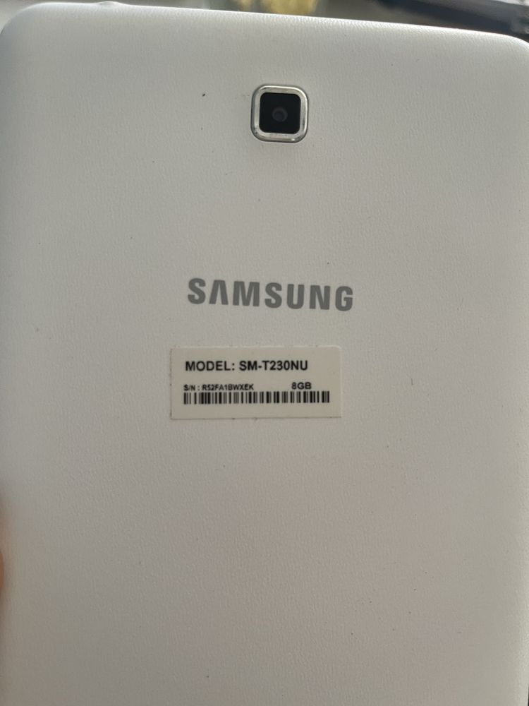 Tablet Samsung galaxy T230NU etui gratis