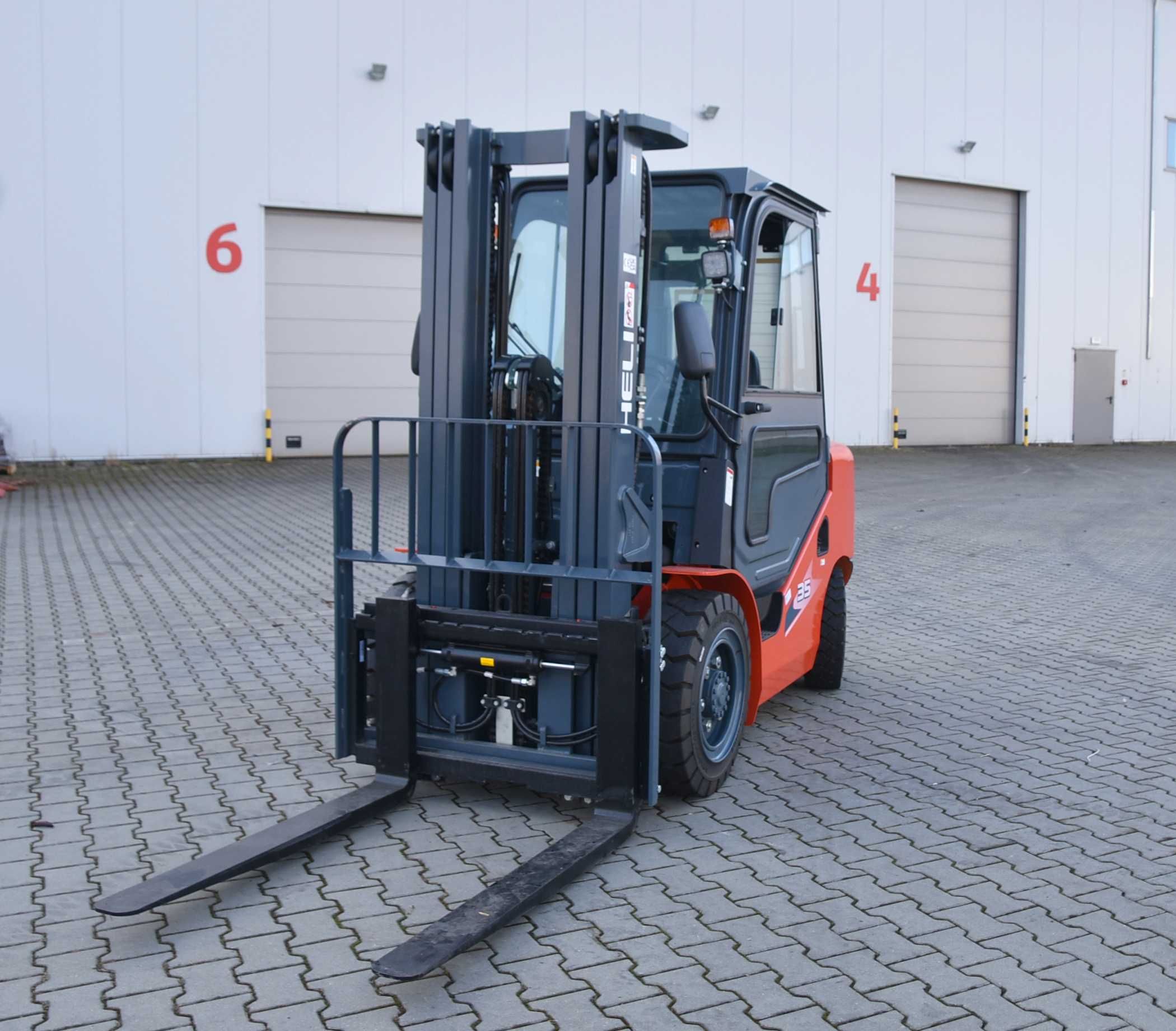 Wózek Widłowy Spalinowy Heli Diesel 3,5T Triplex 4,7M Pełna Kabina
