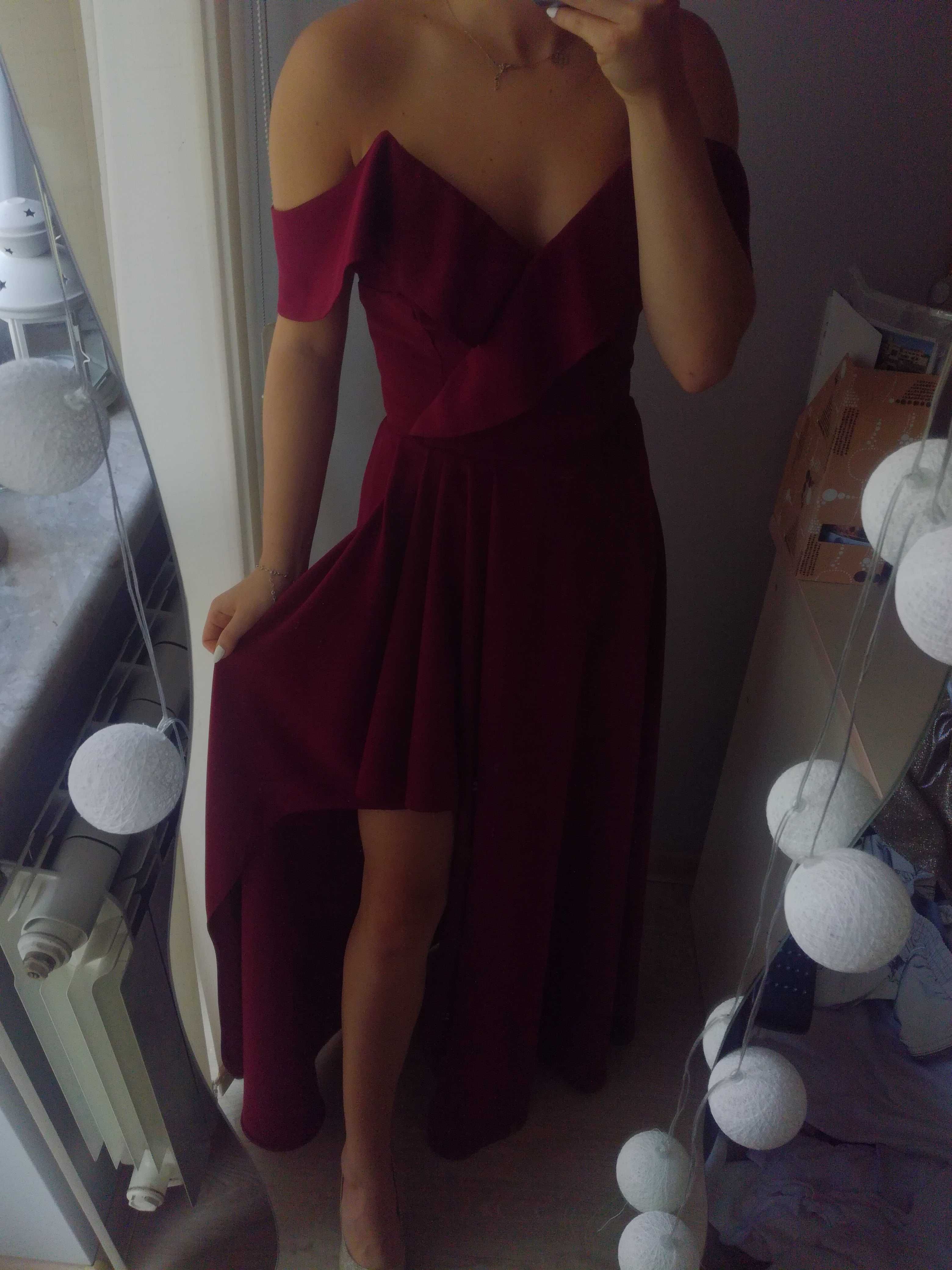 Długa, bordowa, burgundowa sukienka