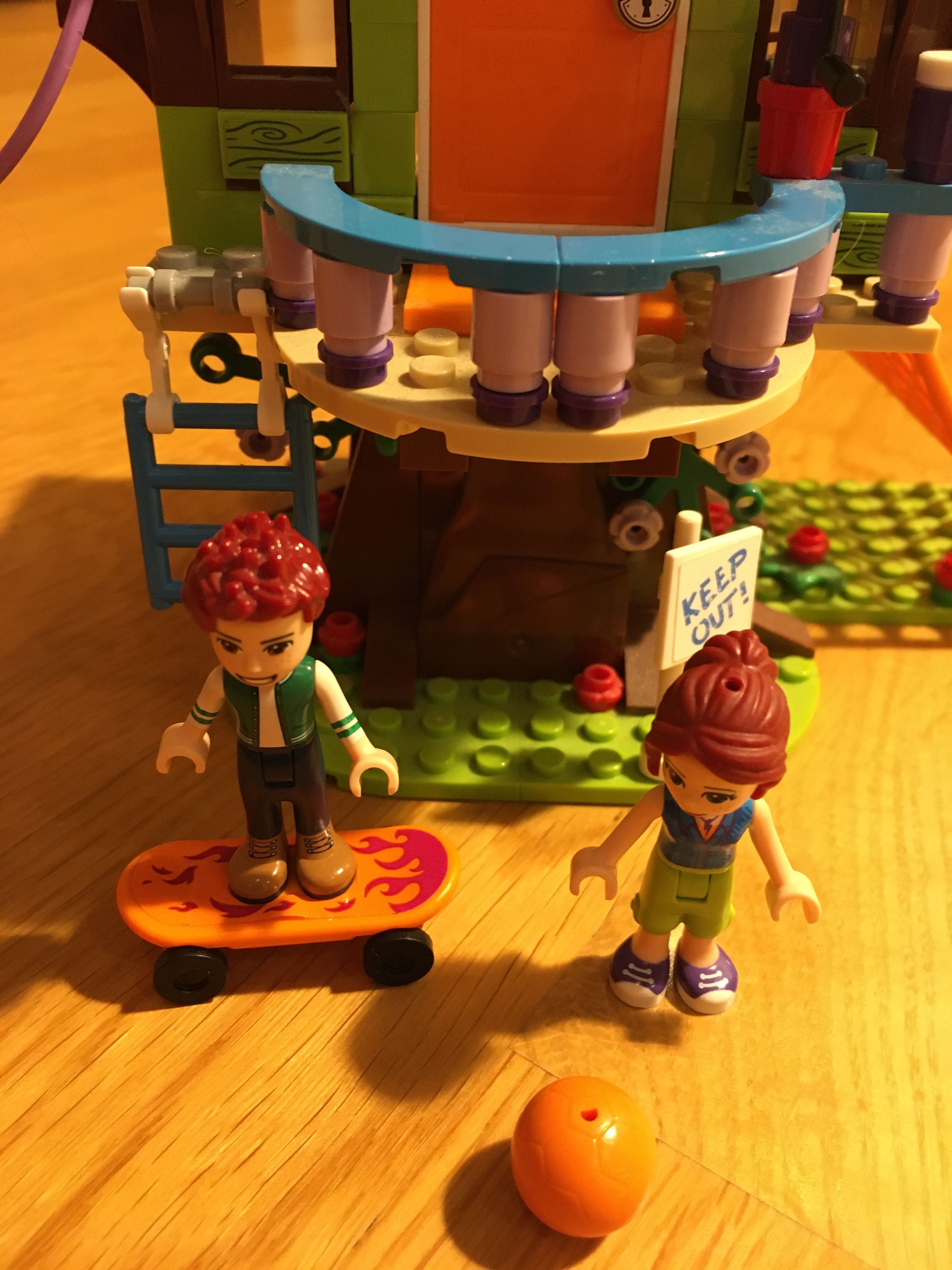 Zestaw Lego Friends 41335 Domek na drzewie Mii