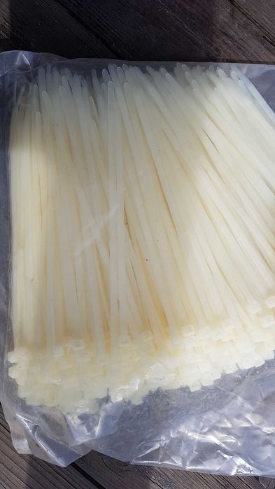 Стяжка стрипса кабельная белая