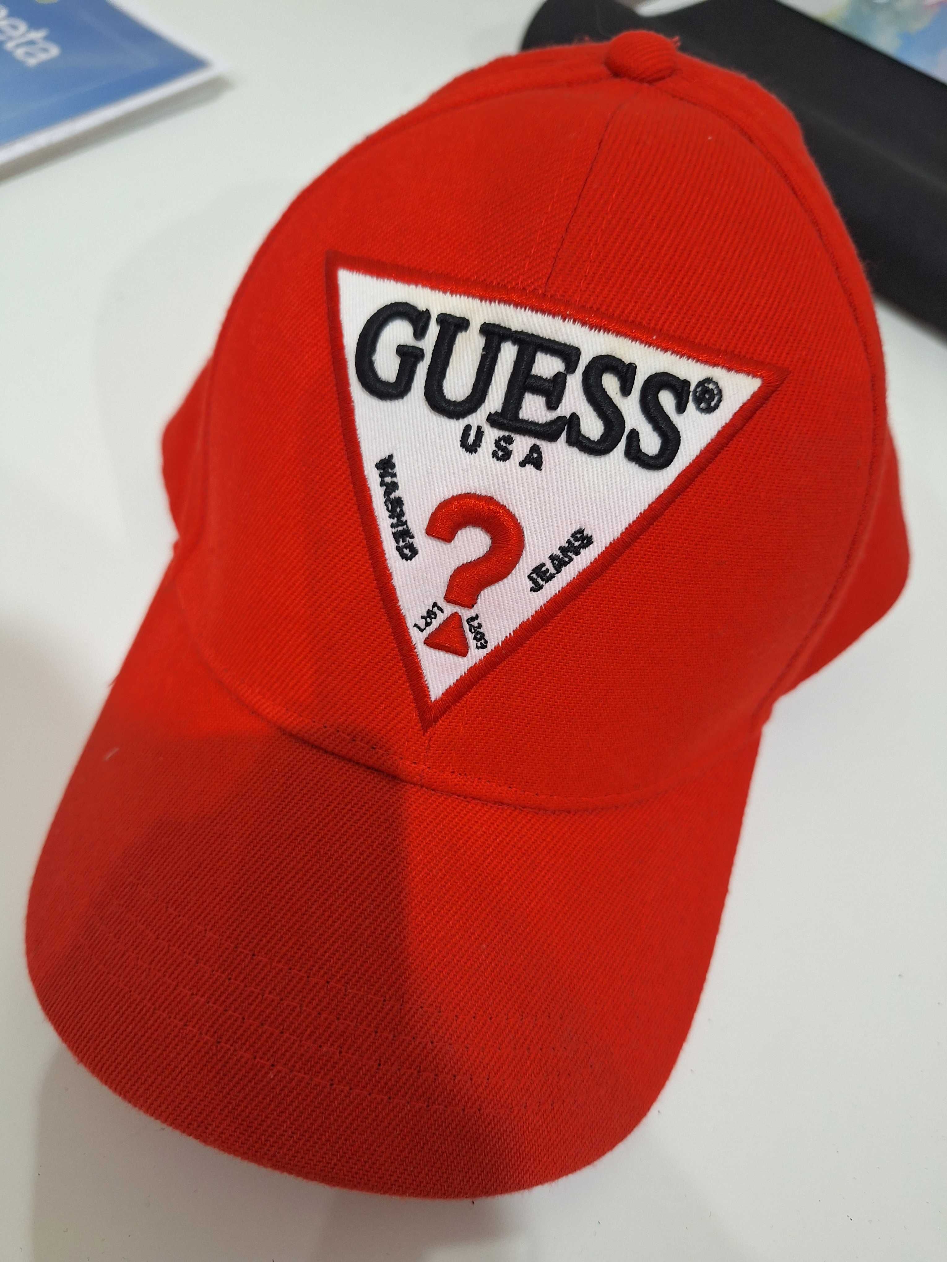 Czapka z daszkiem Guess Oryginalna