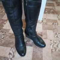 Сапоги кожаные зимние размер 39, стелька- 25,5 см