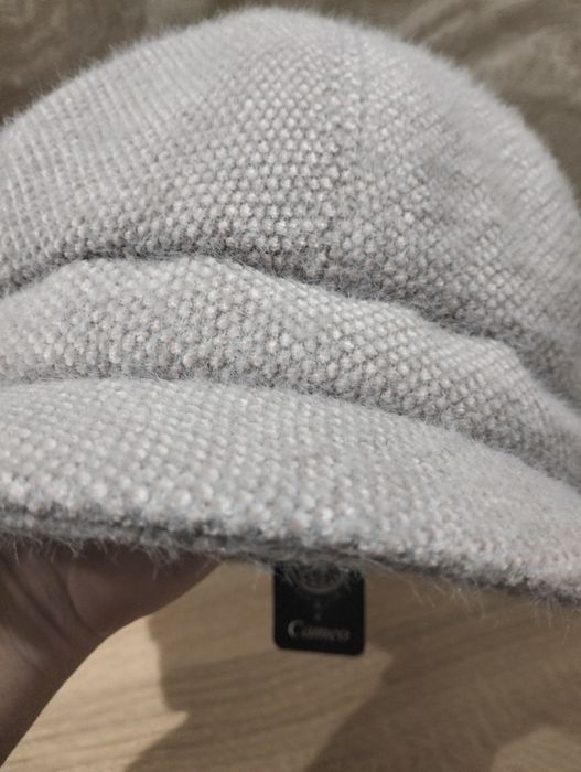 Шапка з козирьком