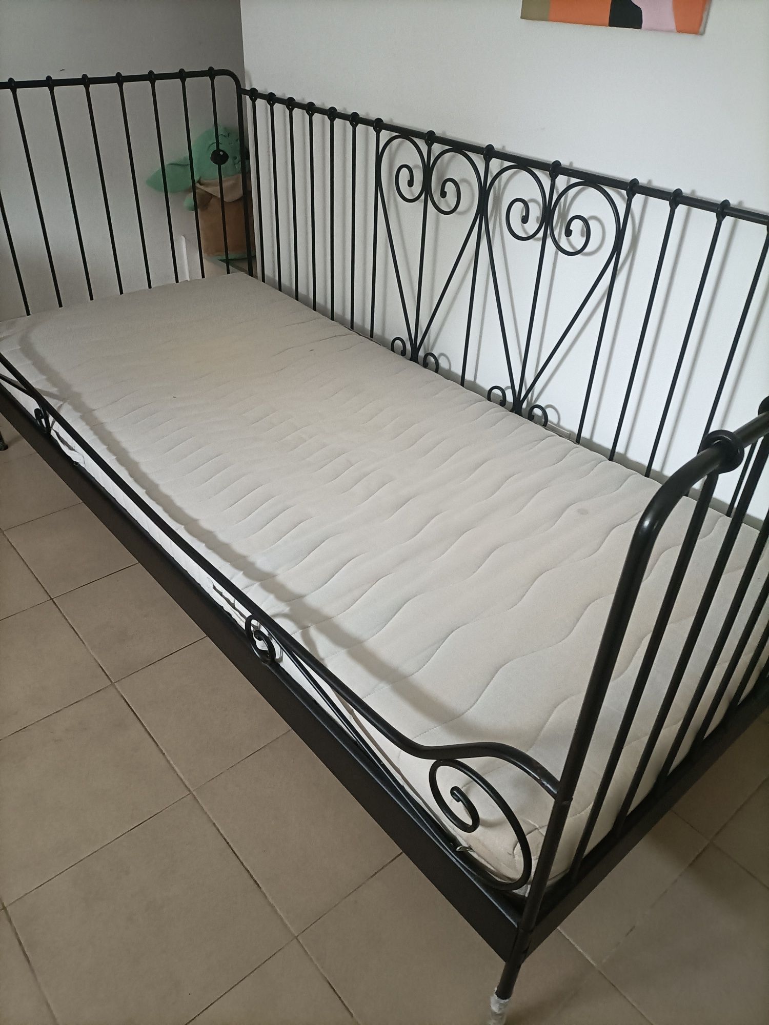 Cama solteiro _sofa