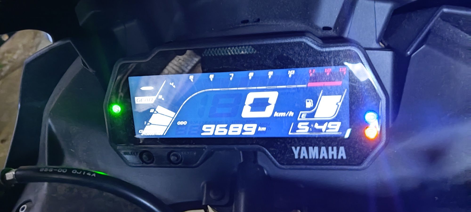 Yamaha yzf r125 licznik zegary 19-21