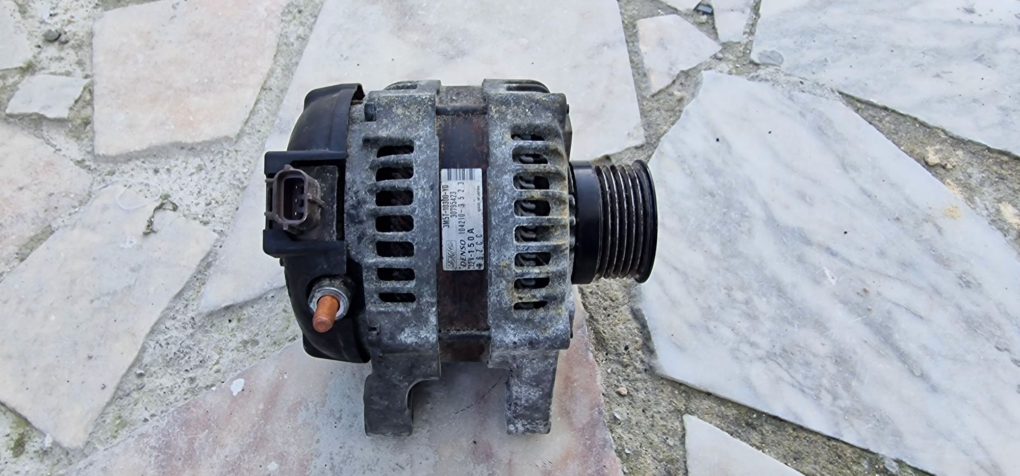 Alternador 150 amperes