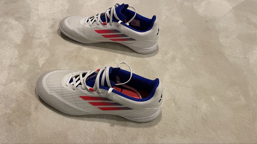 Sapatilha F50- 43