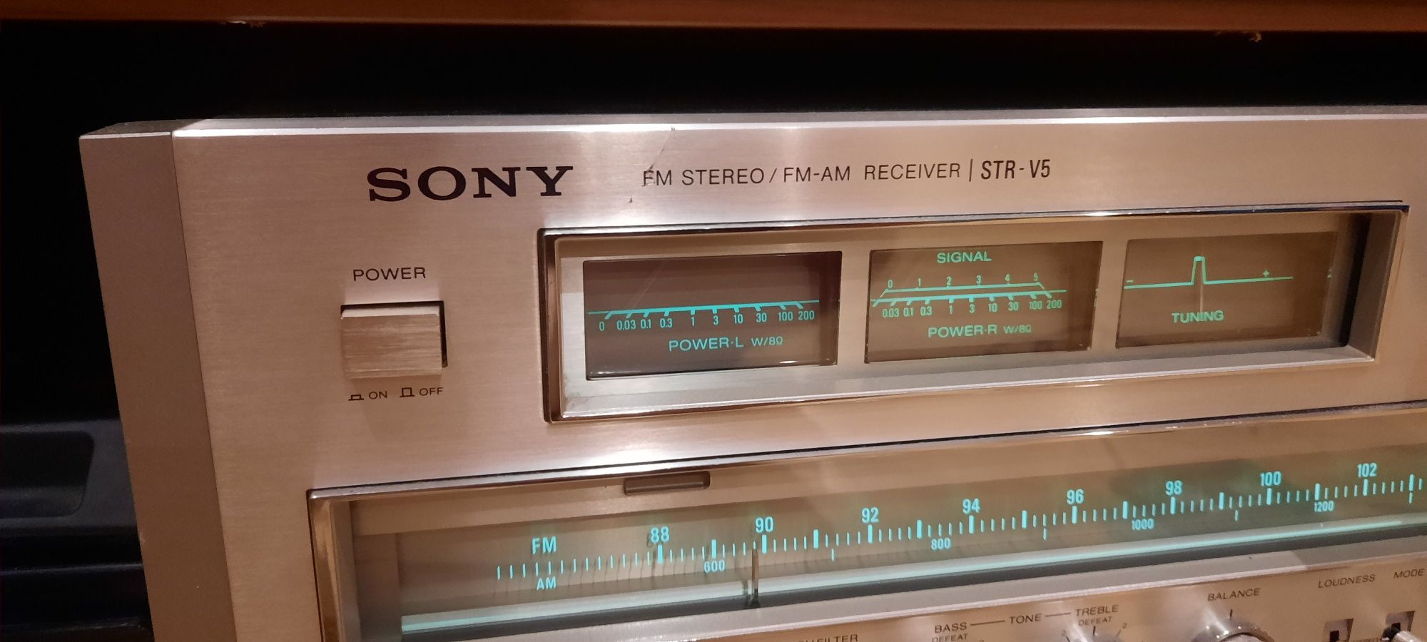 Amplituner Sony str v5