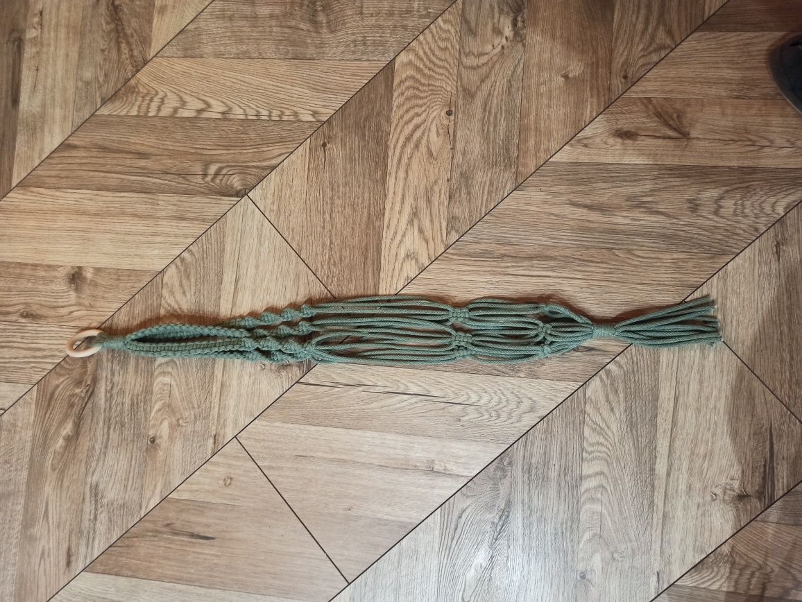 Kwietnik z makramy, makrama