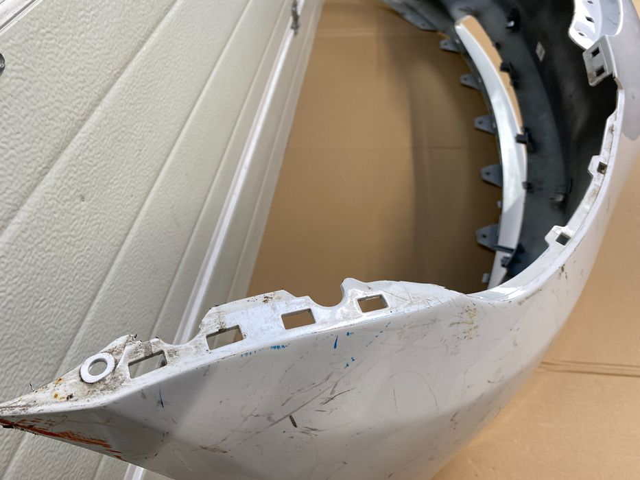 TESLA MODEL 3 Zderzak Przód Przedni PDC