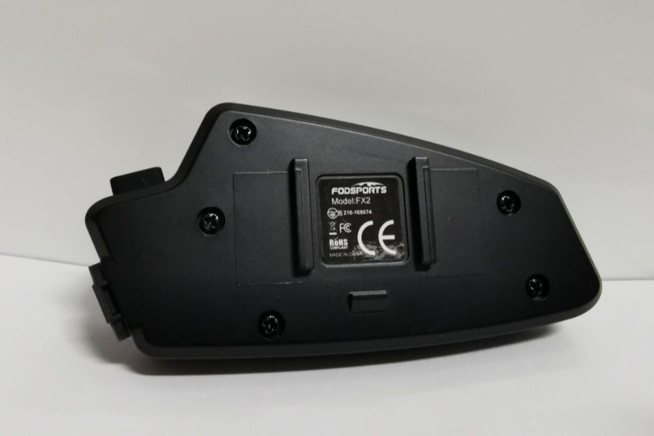 2-Auriculares/Intercomunicadores Bluetooth/Rádio/Capacete/Motard(NOVO)
