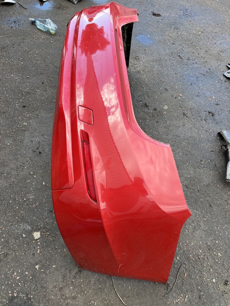 Бампер BMW F30 12-15г задній бампер